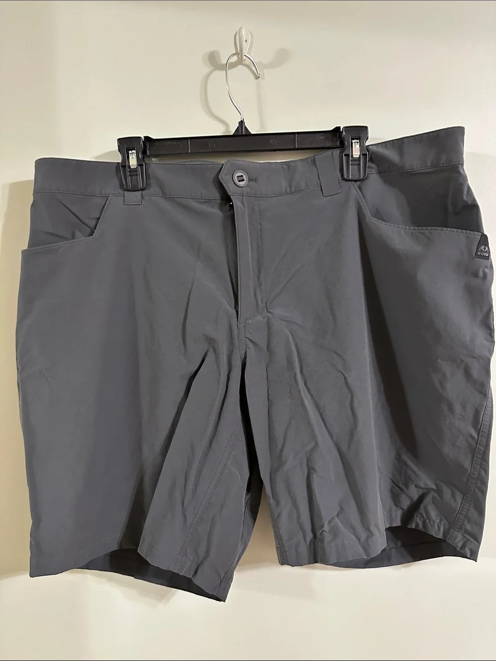 KUIU Gunmetal 10” shorts size 42